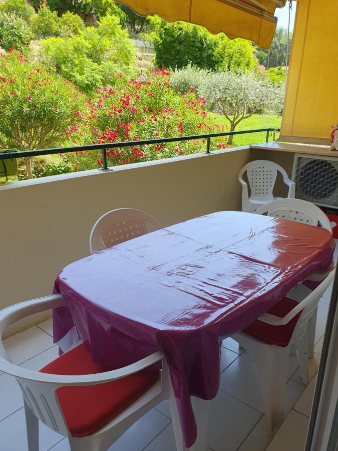 Appartement Yoyo. Menton Exterior photo
